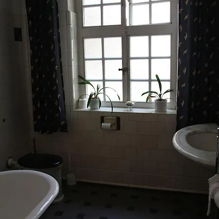 Aparthotel Fachwerkhauser Leinegarten 2*