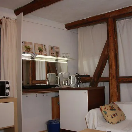 Apartmanhotel Fachwerkhauser Leinegarten