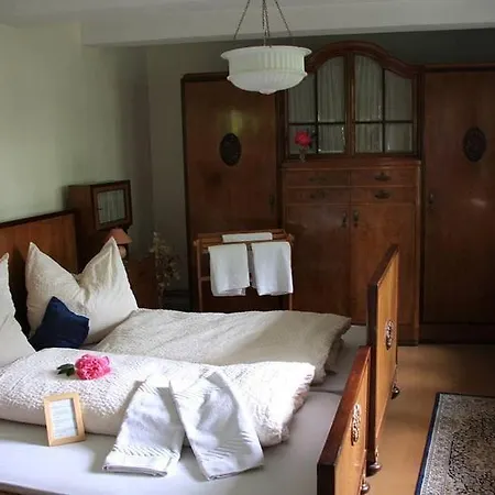 Aparthotel Fachwerkhauser Leinegarten 2*