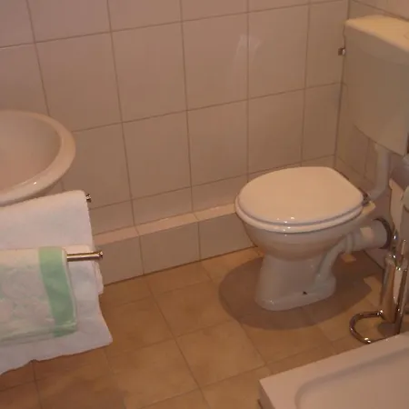 Fachwerkhauser Leinegarten Apartmanhotel 2*