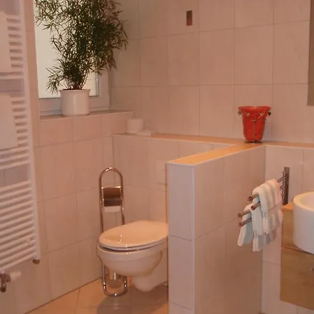 Fachwerkhauser Leinegarten Apartmanhotel 2*