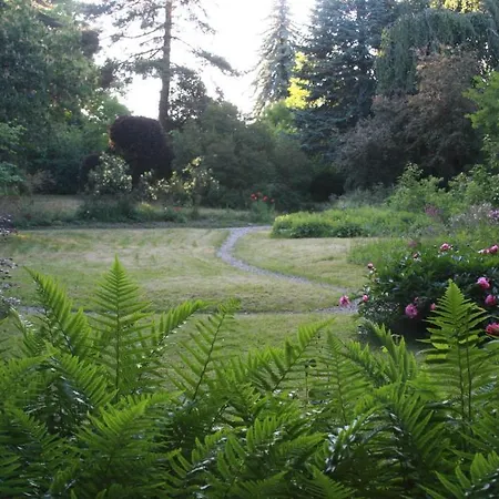 Fachwerkhauser Leinegarten Aparthotel 2*