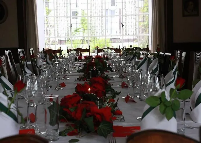 Fachwerkhauser Leinegarten Aparthotel